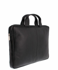 Laptophülle Manasse 3. Schwarzes glattes Nappaleder. Hat zwei Handgriffe. Diagonal-ansicht